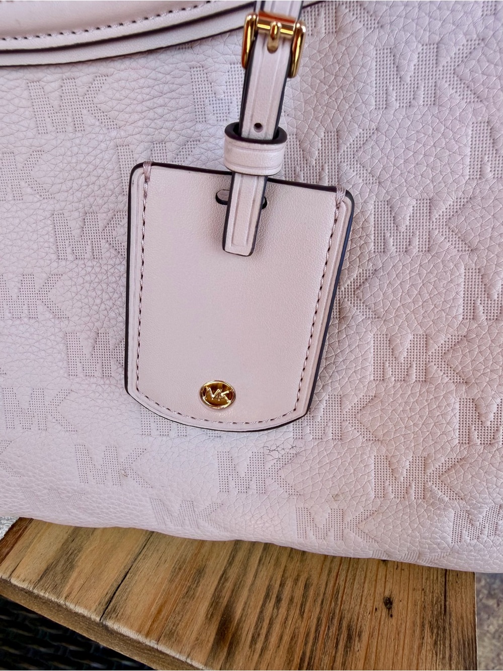 Michael Kors Light Pink Quilted Tote with Gold-Tone Accents - Picture 6 of 12